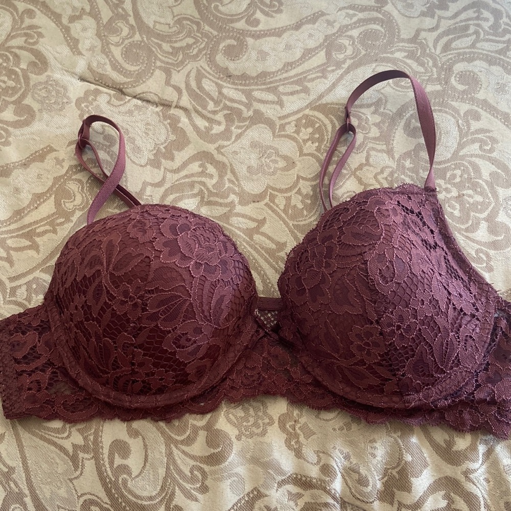 Gorgeous, comfortable, barely worn 36C